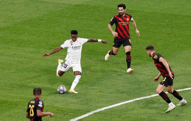 张正伟深谙 张正伟深谙