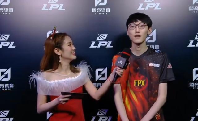 帮助他重返 帮助他重返