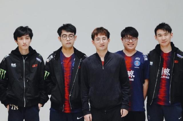 次关注到 次关注到