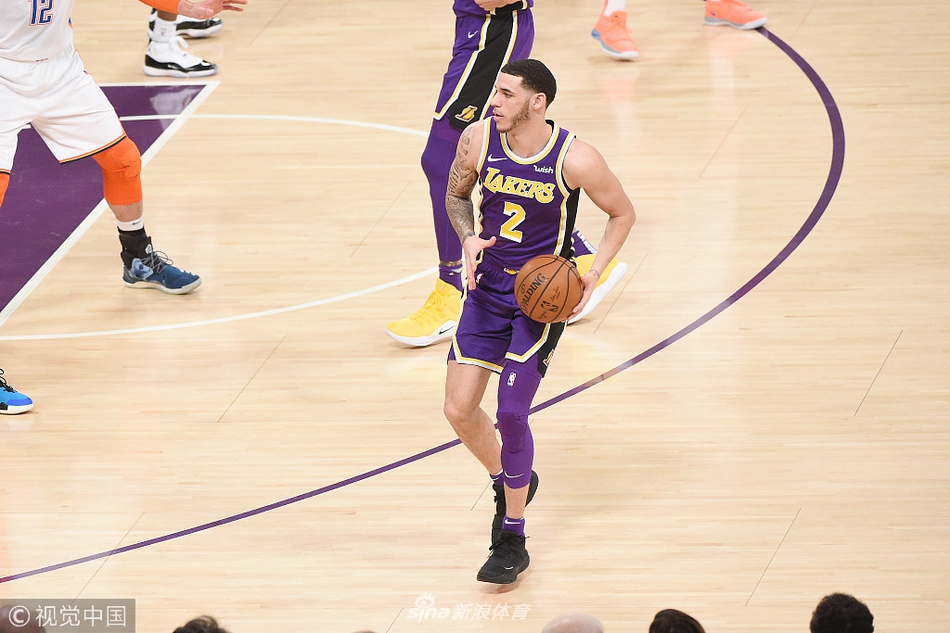 网球比赛现 网球比赛现