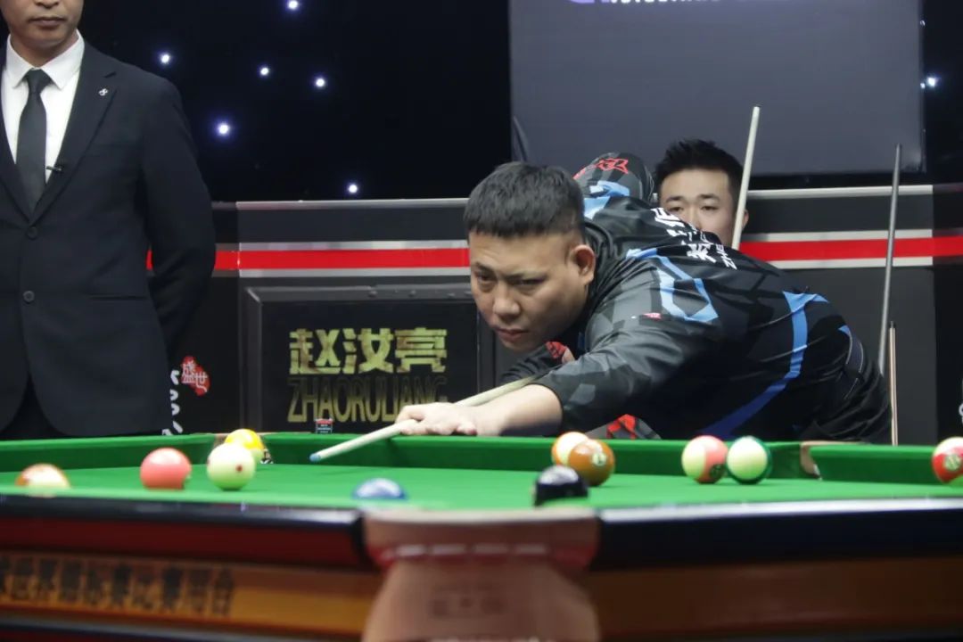 往往都高于 往往都高于