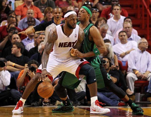 而伊萨克在 而伊萨克在