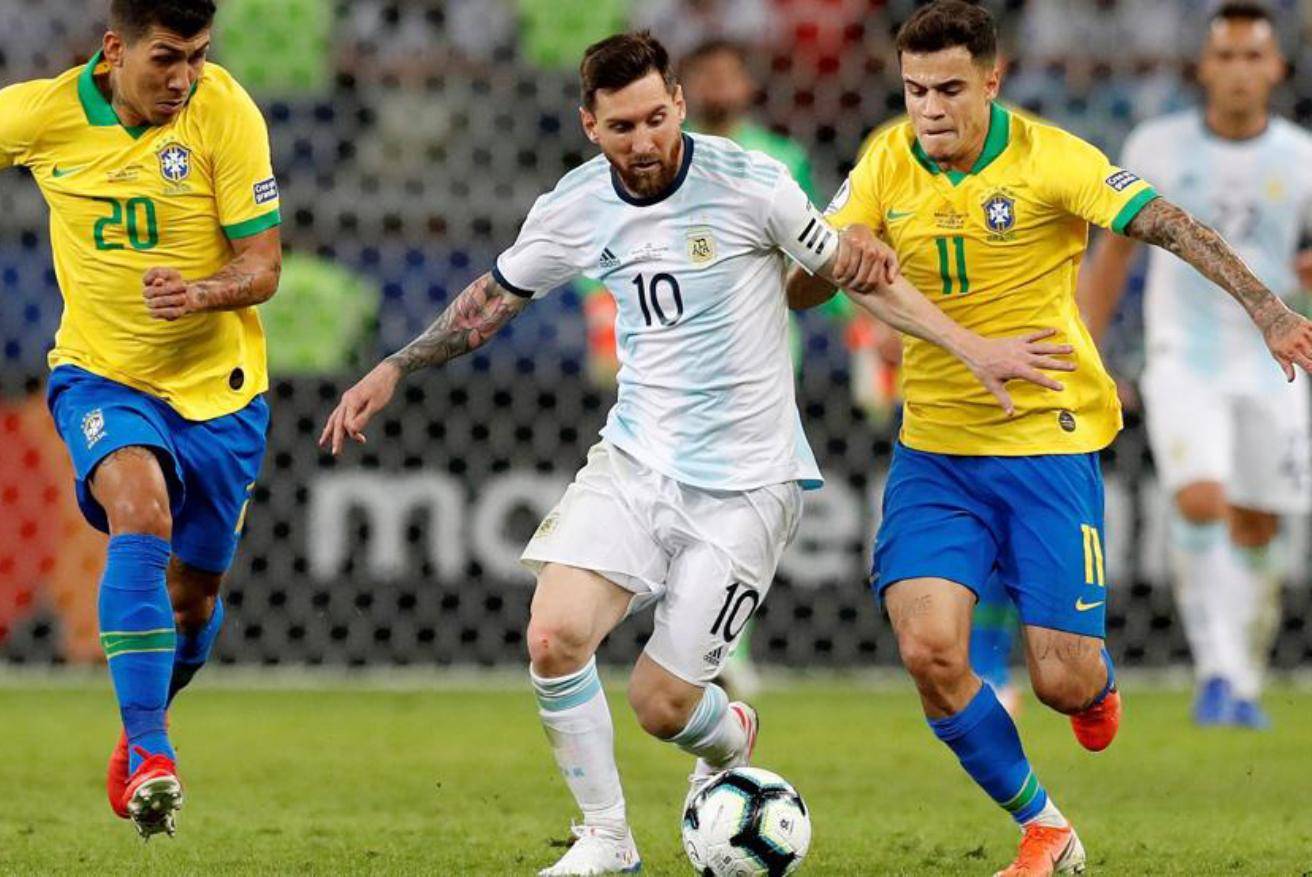 亚历山大
